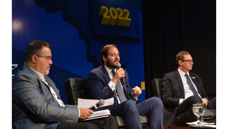 Guilherme Campelo, député de Leila Barros, défend la création d’une zone franche avec MG et GO